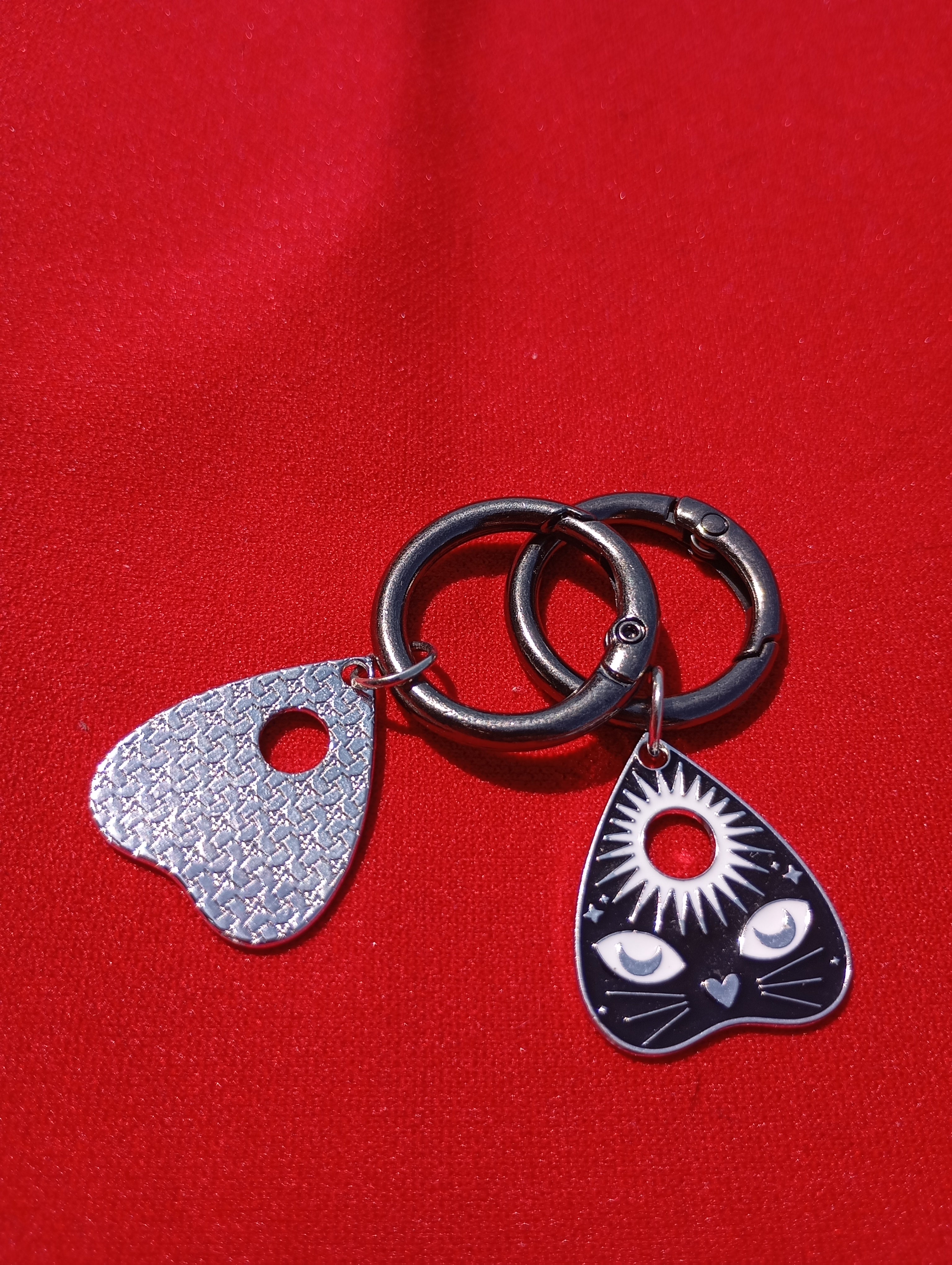 Pendentifs Ouija pour chaussures