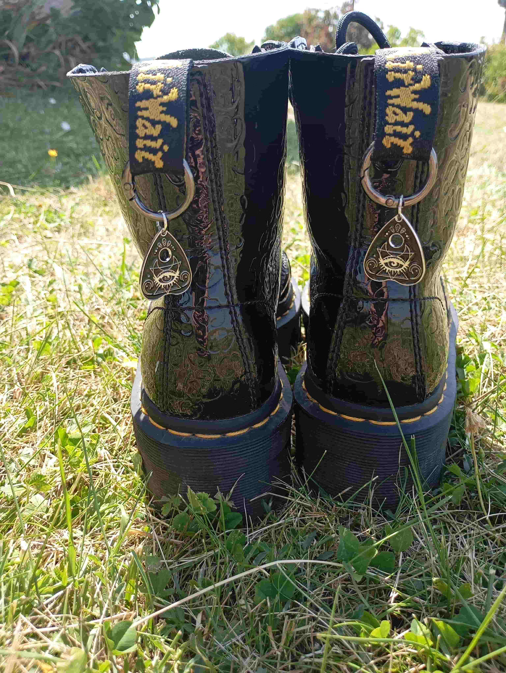 Pendentifs Ouija pour chaussures